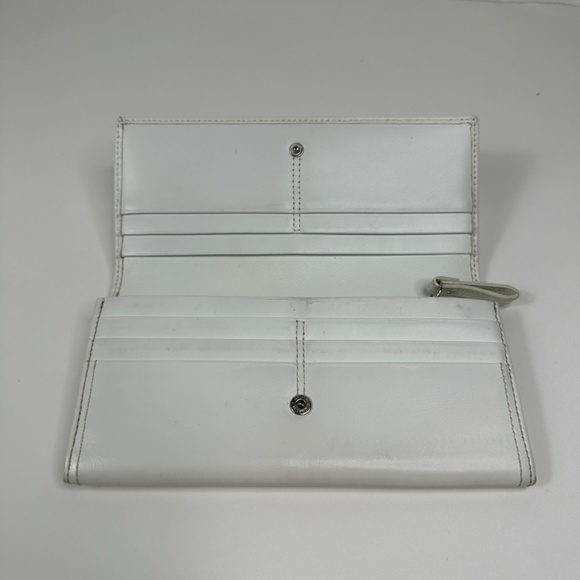 Coach Slim Trifold Wallet leather In Color Ivory - Picture 10 of 13